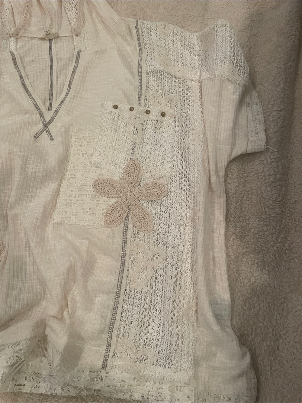 POL Cream Crochet Flower Hooded Top - Picture 2 of 5